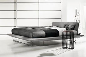 Designov&eacute; vě&scaron;&aacute;čky z D&aacute;nska koup&iacute;te u BoConceptu.