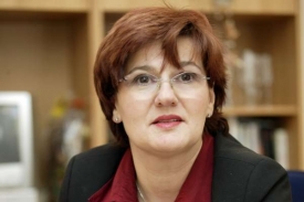 Poslankyně Vlasta Bohdalová.