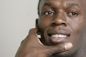 Usain Bolt na tiskov&eacute; konferenci v Ostravě.