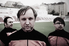 Jaromír Švejdík alias Jaromír 99 (v popředí).
