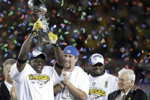 Hr&aacute;či Pittsburghu Steelers slav&iacute; triumf v Super Bowlu.