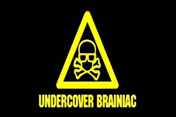 Zábavná šou na téma Don't try it at home! 