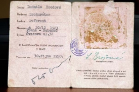 Brožová-Polednová je bývalou dělnickou prokurátorkou.