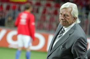 Trenér fotbalové reprezentace Karel Brückner.