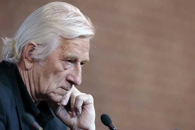 Karel Br&uuml;ckner. Jeho n&aacute;stupce u reprezentace st&aacute;le nen&iacute; zn&aacute;m.