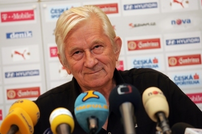 Karel Brückner, kouč fobalové reprezentace