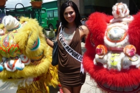 Eli&scaron;ka Bučkov&aacute; na Miss Universe 2008 ve Vietnamu