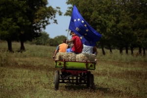Bulhaři nutně peníze z fondů potřebují. Korupce je o ně připravila.