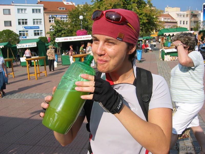 Falešný burčák byl na stáncích k dostání i letos. Falešný burčák byl na stáncích k dostání i letos.