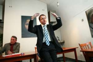 Ministr Martin Bursík nefandí těžbě uranu ani jaderné energetice.
