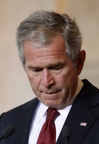 Prezident Bush s uzavřen&iacute;m dohody spěch&aacute;. V lednu opou&scaron;t&iacute; B&iacute;l&yacute; dům.