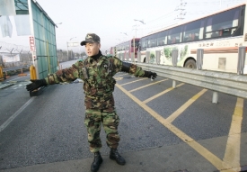 Dnešek je posledním dnem turistických výprav mezi zeměmi.