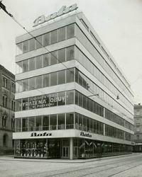 Baťův obchodní dům Centrum je od roku 1987 kulturní památkou.