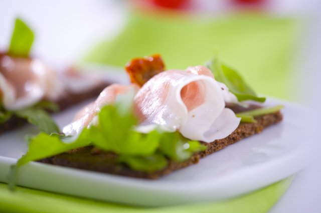 Chuťovky, canapés nebo tartina?