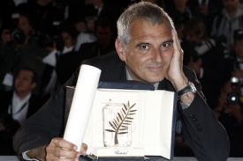 Laurent Cantet z&iacute;skal Zlatou palmu.