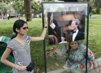 Turisti zatím pózují pouze u fotografií hvězd