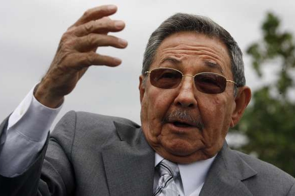 Raúl Castro: Vraťte nám Guantánamo.