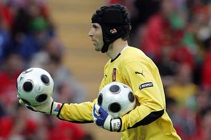 Gólman Petr Čech.