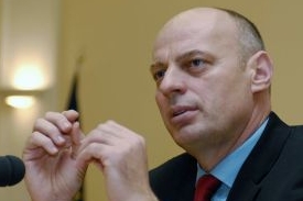 Kosovský premiér Agim Çeku