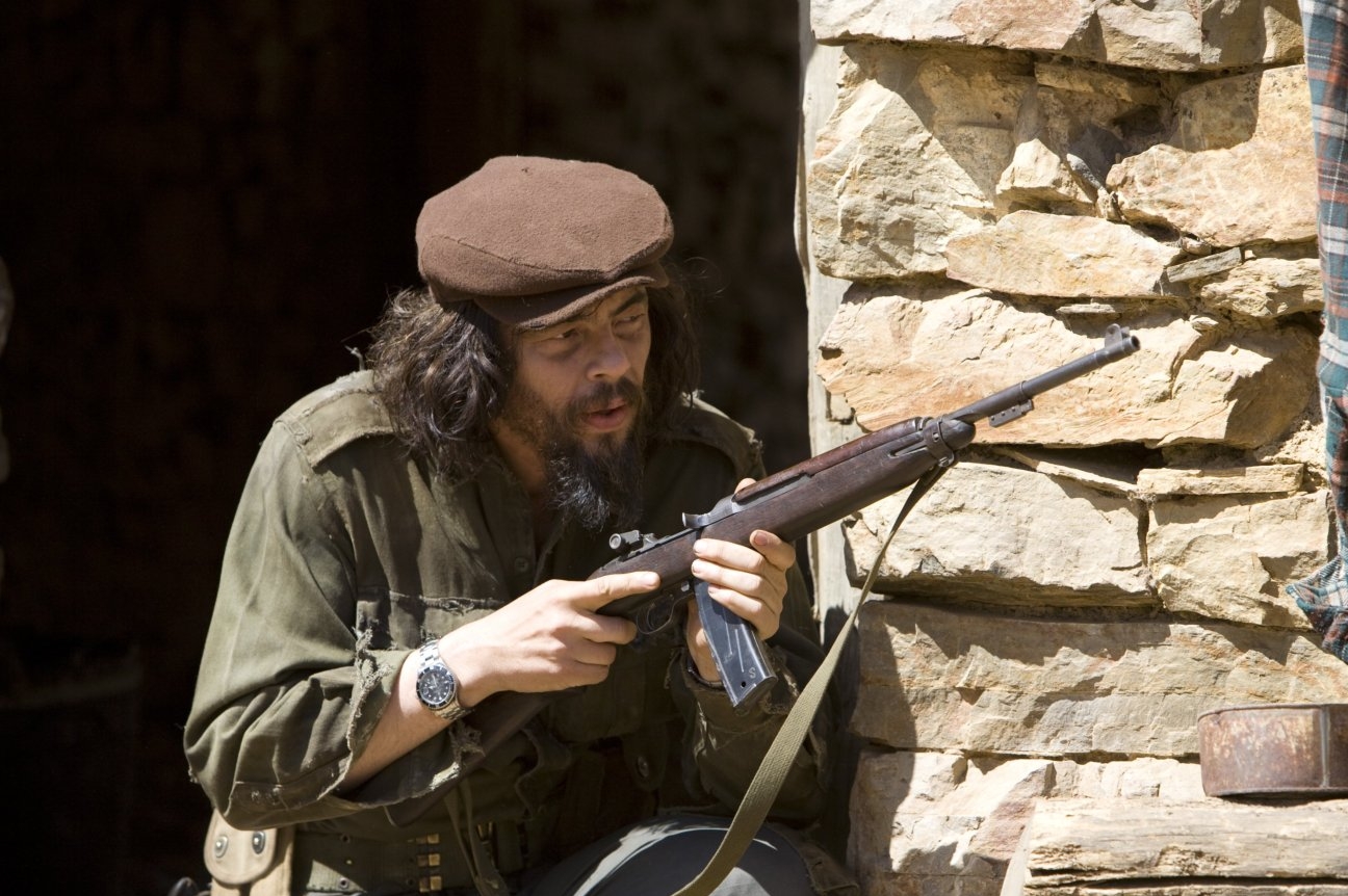 Benicio del Toro v roli populárního revolucionáře.