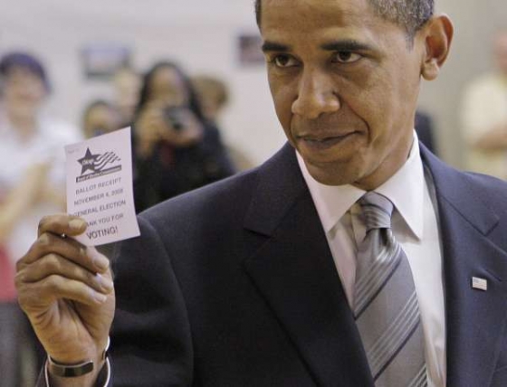 Obama volí v Chicagu. Obama volí v Chicagu.