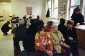 Čekárny se plní. Epidemie chřipky zřejmě začíná.