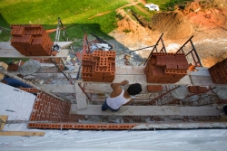 Další vlna zdražování stavebnin přijde v hlavní sezoně. Další vlna zdražování stavebnin přijde v hlavní sezoně.