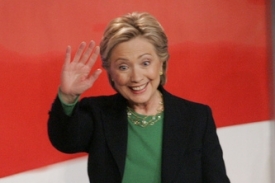 Hillary Clintonová zdraví své voliče.