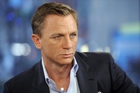 Daniel Craig bude hrát padoucha ve filmu o Tintinovi.