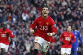 Cristiano Ronaldo oslavuje vítězný gól