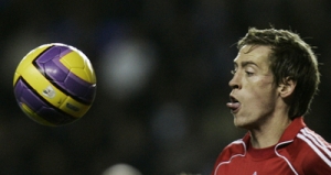 Liverpoolský fotbalista Peter Crouch.