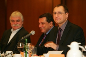 Sociální demokraté se pochválili za zrušení zdravotnických poplatků.