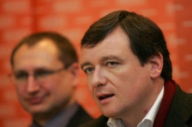 Richard Dolejš (vlevo) neměl protikandidáta.