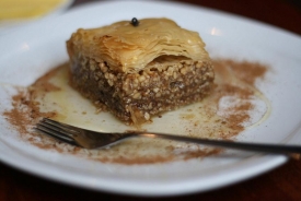 Řecký dezert baklava. Řecký dezert baklava.
