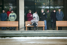 Schůzka ministrů práce zaujala i zvědavce na luhačovické kolonádě.