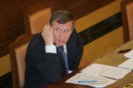 Jiř&iacute; Čunek (KDU-ČSL) jednal s Jiř&iacute;m Paroubkem (ČSSD).