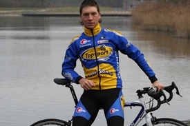 Belgick&yacute; cyklista Cyklista Frederiek Nolf. V Dauh&aacute; jej na&scaron;li mrtv&eacute;ho.