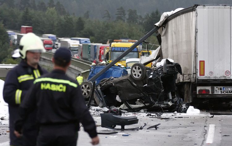 Drtivá většina mrtvých na dálnicích zahyne na území autostrády D1.