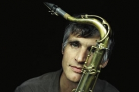 Švýcarský skladatel Daniel Schnyder.