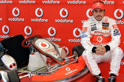 Alonso se chce vrátit do čela a bude bojovat.