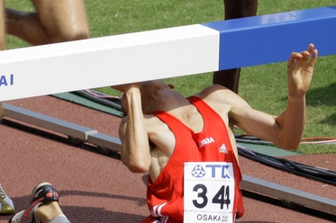 Weidlinger při hrozivém pádu.
