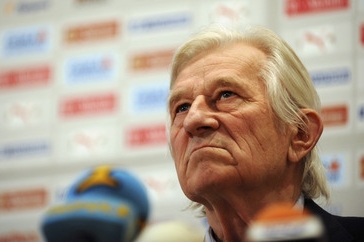 Trenér fotbalistů ČR Karel Brückner.