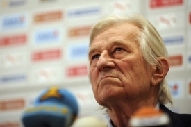 Trenér fotbalistů ČR Karel Brückner.