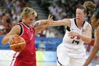 České basketbalistky proti Američankám neuspěly.