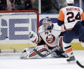 Gólman New York Islanders Rick DiPietro