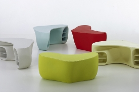 Stůl od světoznámého designéra Philippa Starcka.