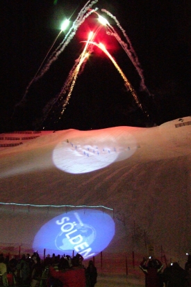 Na ski-show s pochodněmi je potřeba mít Kraft.