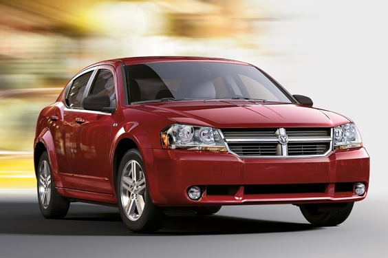 Dodge Avenger v Česku začíná na 560 tisících korun.