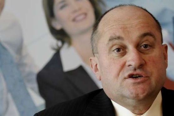 Šéf Nejvyššího kontrolního úřadu má jano: utekly desítky milionů.