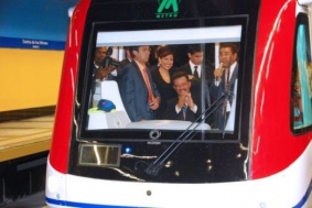 Zbytečn&yacute;, velik&aacute;&scaron;sk&yacute; a po&scaron;etil&yacute; projekt? Reyna ve sv&eacute;m metru.